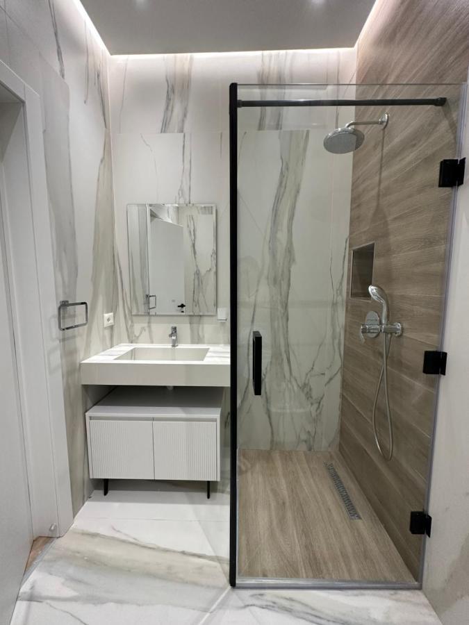 Hera Tirana Suite Deluxe Zewnętrze zdjęcie