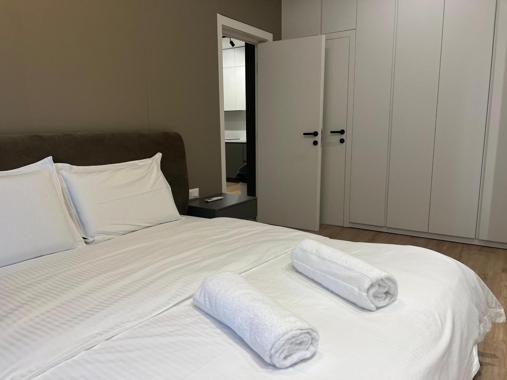 Hera Tirana Suite Deluxe Zewnętrze zdjęcie